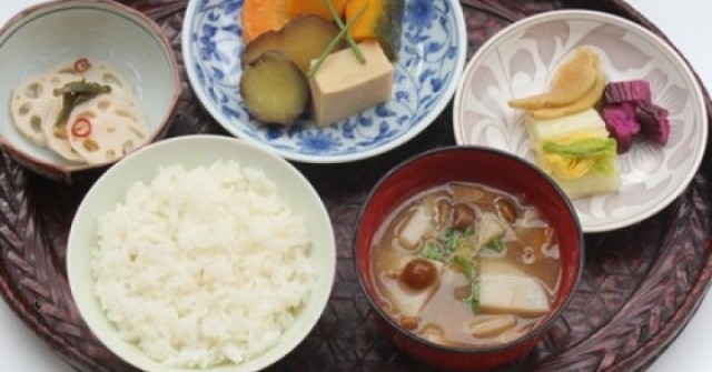 Điều đặc biệt trong chế độ ăn của người Nhật giúp tăng tuổi thọ